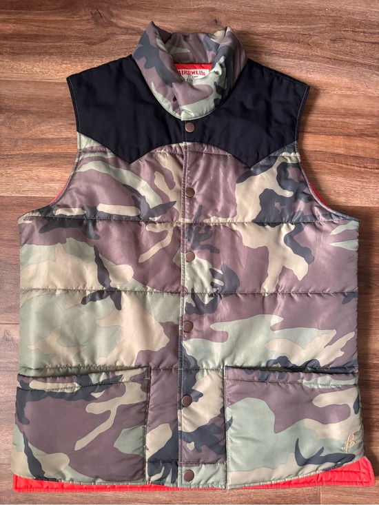 Birdwell Other - Birdwell Canyon Puffer Vest in Woodland Camo Size Large